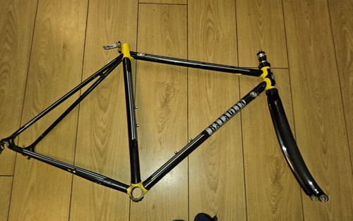 Retro steel road bike - retro, rim