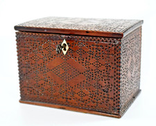 ANTIQUE GEORGIAN CARVED WOOD TEA CADDY STORAGE BOX c1820