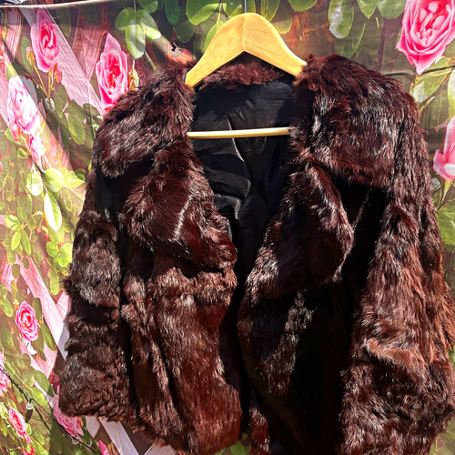 Women brown real mink fur - brown,