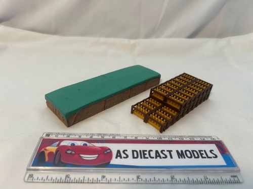 Corgi modern truck brick load - modern,
