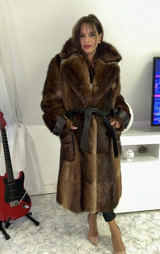 Fur coat jacket - , musquash