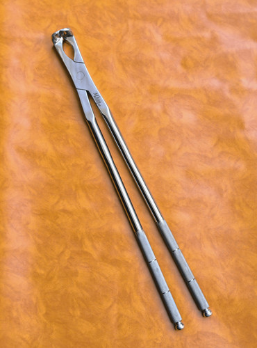 Spreader - (split, jaw)