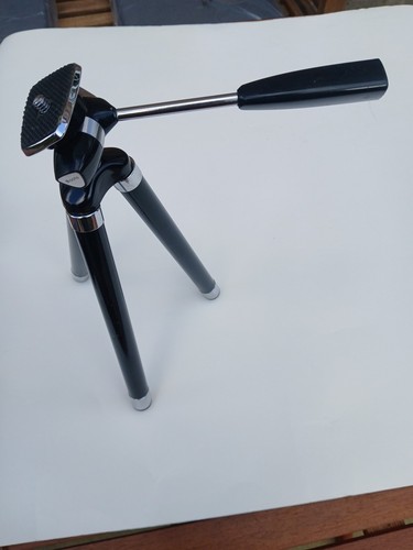 Boots compact tripod with - compact, pan
