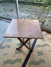 VINTAGE MEREDEW WALNUT FOLDING OCCASIONAL COFFEE TABLE