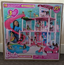 Barbie Dream House Pool Party