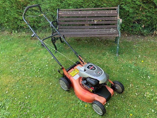 Petrol lawnmower robust simple - robust,