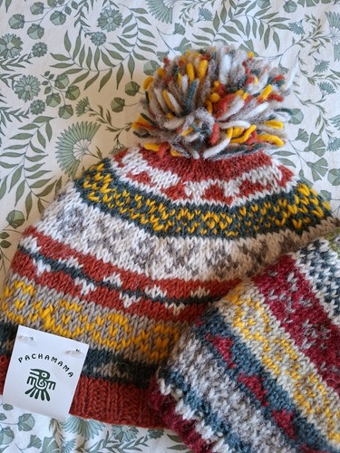 Pair new wool pachamama - pair, of