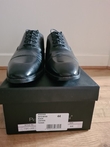 Shoes men size - , colour