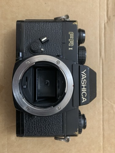 Yashica black 35mm slr - fr,
