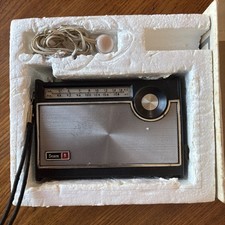 Vintage 60s Sears Silvertone AM/FM Transistor Radio 8221 Needs Battery& Needle