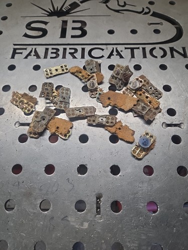Mk2 fiesta door - door, clips