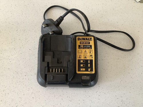 Dewalt dcb107 12v 14 4v - dewalt, 14.4v