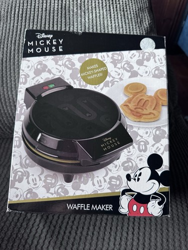 Disney mickey mouse waffle - disney,