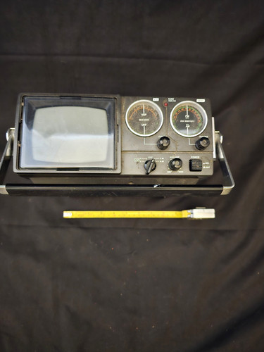 Crown stv 524r portable - stv-524r,