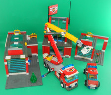 LEGO City Fire Station 7945 retired instructions free postage town fire 