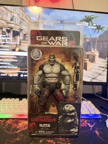 Neca brand new gears - neca, war
