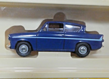 Ford Anglia  105 E  Blue/Red