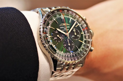 Breitling navitimer b01 - navitimer,