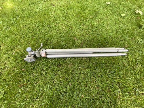Velbon lightweight tripod - mg,