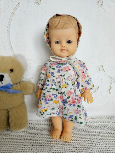 Pedigree doll with moulded - pedigree,