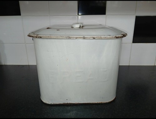 Vintage enamel bread bin x - bread,