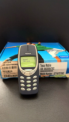 Nokia 3310 classic - retro, phone