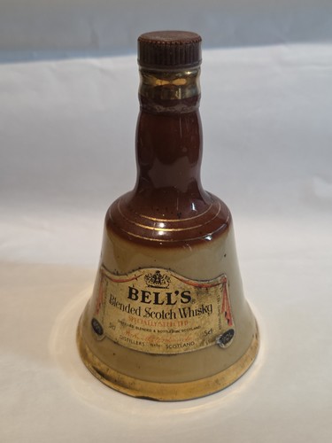 Vintage wade bell old - "bell's,