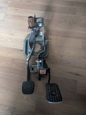 Nissan Micra 2010 Diesel 1.5 DCI  Break And Accelerator Pedal