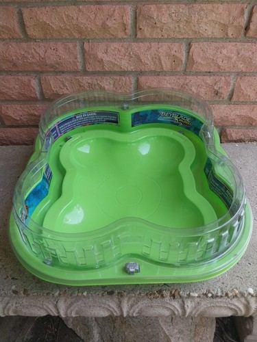 Hasbro beyblade stadium arena - beyblade,
