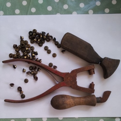 Selection vintage cobblers - of,