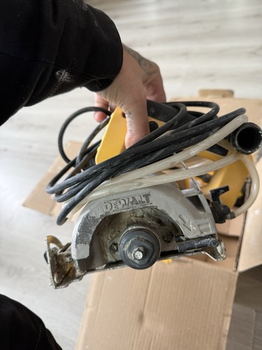 Dewalt dwc410 3kw - dewalt, 1.3kw