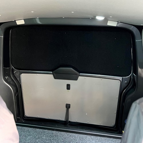 Transporter tailgate - t6,