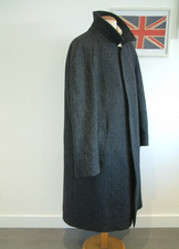 TWEED COAT..46"..RAGLAN..BALMACAAN..CROMBIE..PURE NEW WOOL..PERMANENT STYLE..VC