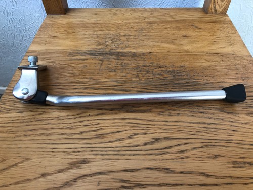 Raleigh chopper mk3 side - side, stand