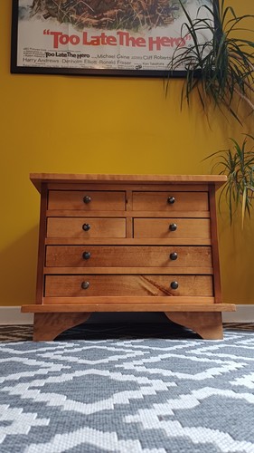 Laura ashley garrat honey - ashley,