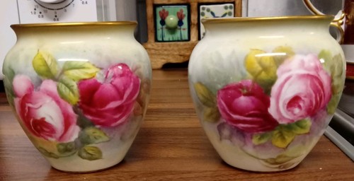 Royal worcester vases signed - worcester,