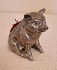 VINTAGE WHITE METAL PIG PIN