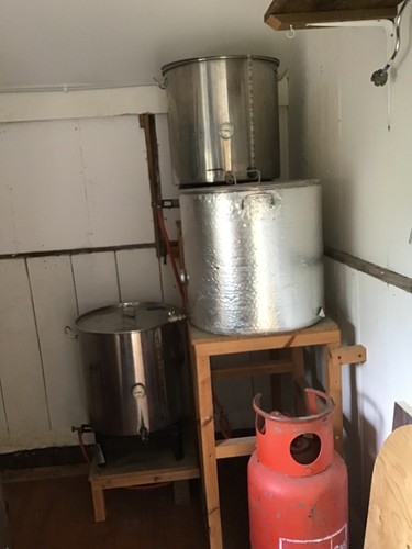 Microbrewery equipment good - in,