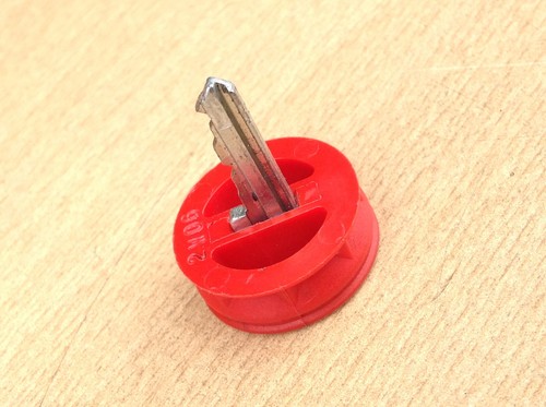 Westfalia tow bar - spare, key