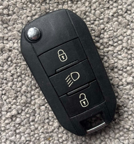Genuine peugeot button - genuine,