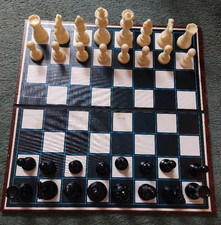 GREAT CONDITION  TOURNAMENT SIZE STAUNTON CHESS SET