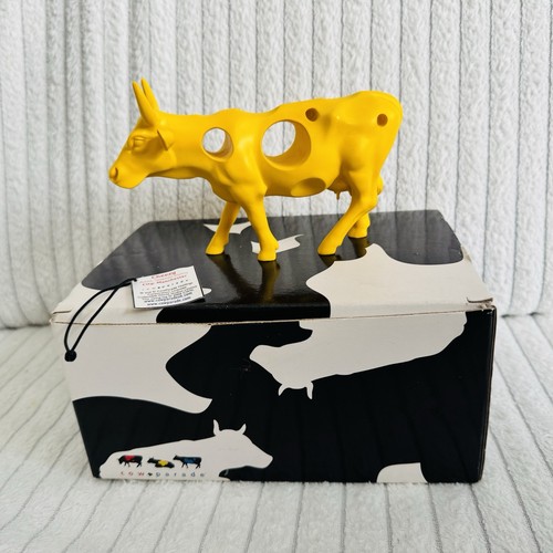 Rare vtg cow parade - rare,