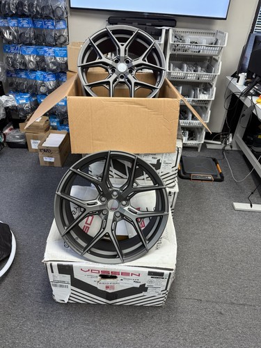 Staggered set vossen wheels - vossen,
