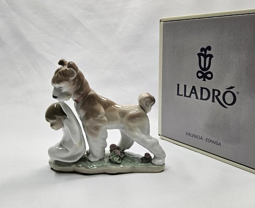 Lladro figurine 6556 safe - lladro,