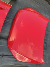 VW Passat B7 2014 Bonnet Red