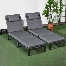 2 Pieces Rattan Sun Loungers with Padded Cushion for Poolside