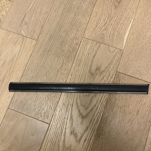 Bmw 2002 waist trim - trim,