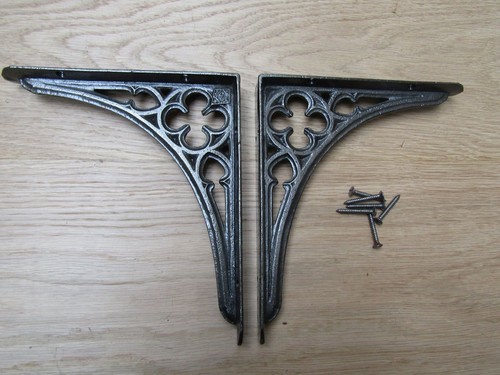 Pair gothic cast iron - of,
