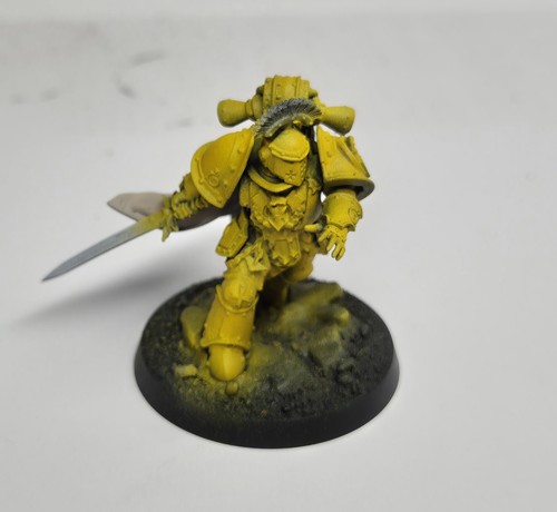 Imperial fists praetor - fists,