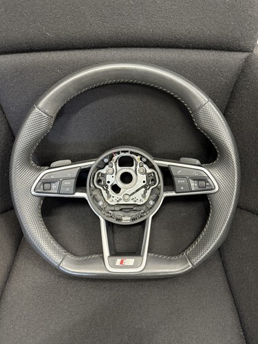 Audi line flat bottom - tt, s-line
